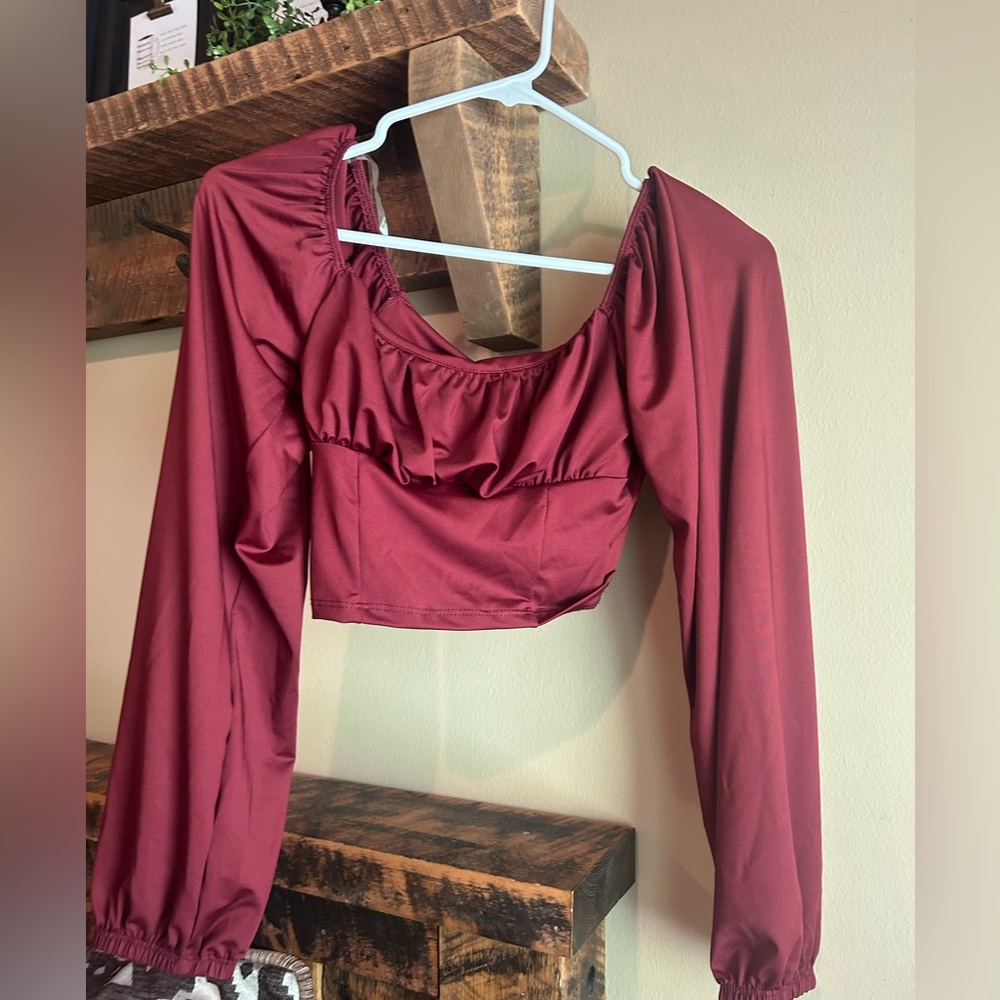 Maroon crop top